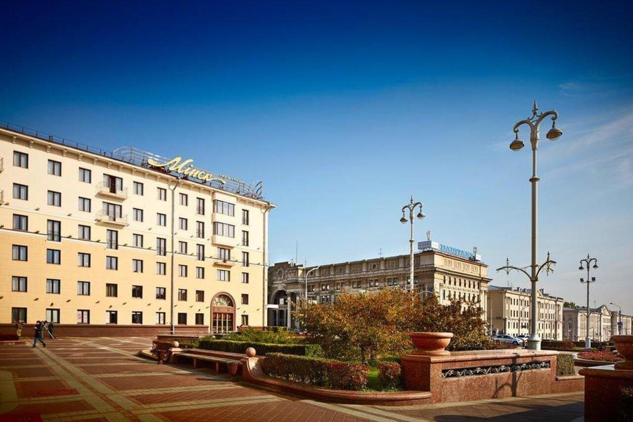 Hotel Minsk Exterior foto